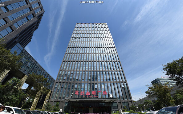 Jiaxing Jinsanta Silk Knitting Co., Ltd.