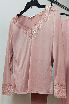 Ein guter Preis. Pajama-Sets aus Seiden-Baumwolle Unterwäsche 70% Seide 30% Baumwolle Online