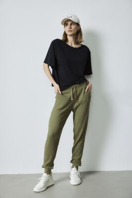 Goede prijs. Zwart Casual Short Sleeve Shirts Olijfolie Groen Geribbde Drawnstring Joggerbroek Set online