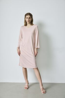 Good price Custom Bespoke Silk Sleepwear Lounge Silk Pajamas Women Silk Nightgown online